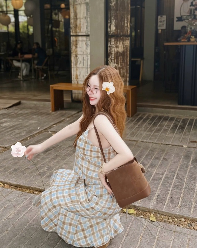 Sức sống mới của họa tiết gingham, nét cổ điển lên ngôi thời thượng - Ảnh 6.