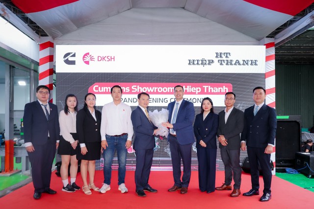 DKSH (Việt Nam) - Kỹ Thuật Hiệp Thanh khai trương Showroom Cummins ủy quyền tại Việt Nam- Ảnh 1. DKSH (Việt Nam) - Kỹ Thuật Hiệp Thanh khai trương Showroom Cummins ủy quyền tại Việt Nam- Ảnh 1.