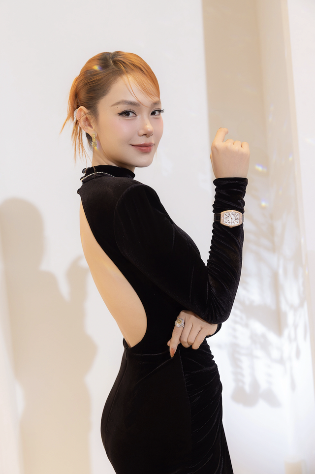 Cuộc sống của ca sĩ Minh Hằng sau khi kết hôn - Ảnh 1.