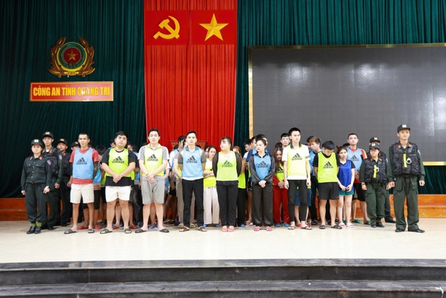 Quảng Trị: Khởi tố 53 bị can trong đường dây đánh bạc xuyên biên giới 4.000 tỉ đồng- Ảnh 1. Quảng Trị: Khởi tố 53 bị can trong đường dây đánh bạc xuyên biên giới 4.000 tỉ đồng- Ảnh 1.