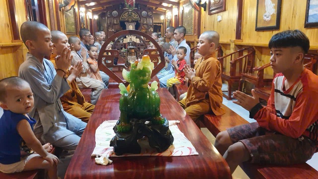 Người gieo mầm xanh tr&ecirc;n đất biển- Ảnh 1.