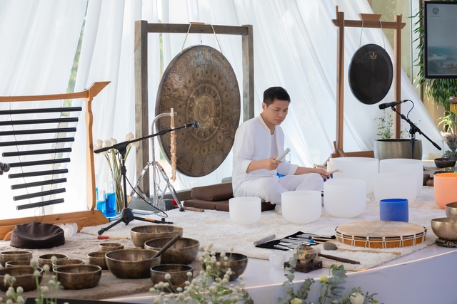 Khám phá sức mạnh trị liệu biển qua trải nghiệm đặc biệt cùng nhạc sĩ Đức Thịnh - Ảnh 1.