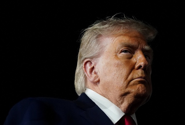 Chuyện như đ&ugrave;a m&agrave; t&aacute;c dụng thật của &ocirc;ng Trump - Ảnh 1.
