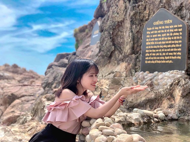 Giếng Tiên và Eo Gió: Hành trình khám phá những huyền bí chưa kể
- Ảnh 3. Giếng Tiên và Eo Gió: Hành trình khám phá những huyền bí chưa kể
- Ảnh 3.