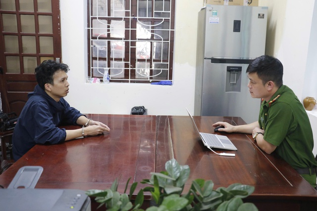 Triệt phá nhóm đánh bạc qua mạng và rửa tiền hàng triệu USD - Ảnh 1.
