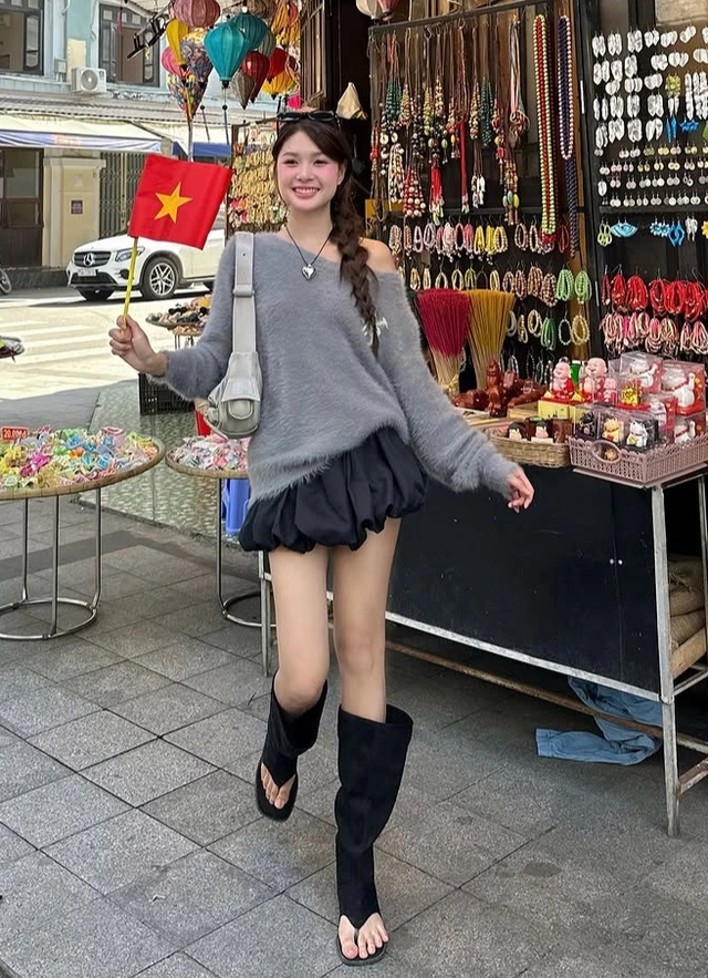 Bứt phá phong cách cùng chân váy bí dễ thương- Ảnh 7. Bứt phá phong cách cùng chân váy bí dễ thương- Ảnh 7.