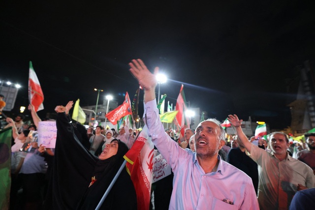 Hezbollah kêu gọi Lebanon hàn gắn quan hệ với Iran - Ảnh 1.