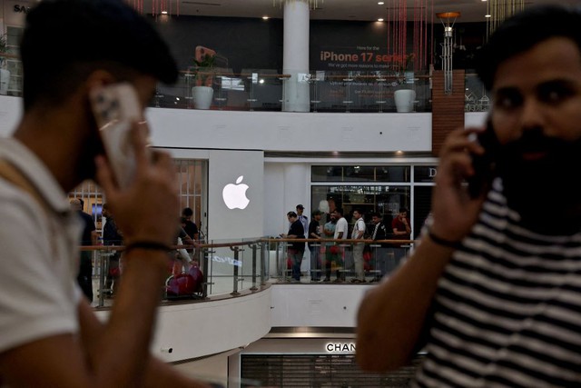 Killing the mood: smartphones reduce birth rate, studies say - Ảnh 1.