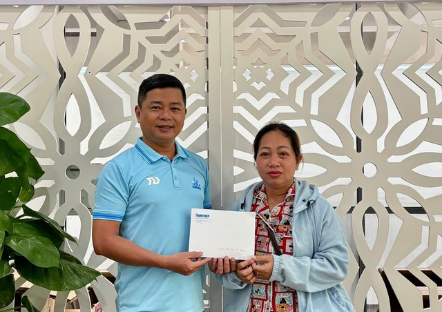 Báo Thanh Niên chuyển gần 500 triệu đồng của bạn đọc giúp nhiều hoàn cảnh khó khăn - Ảnh 1.