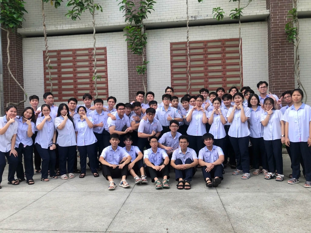 Th&agrave;nh Danh trở th&agrave;nh thủ khoa THPT TP.HCM với b&iacute; quyết đặc biệt - Ảnh 4.