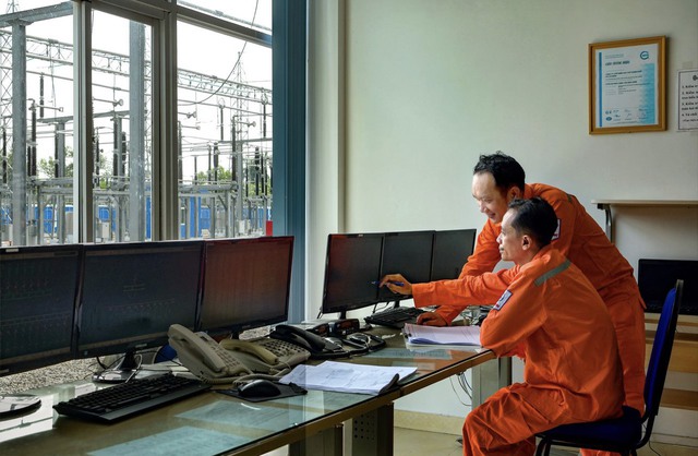 Những ngọn "hải đăng" tr&ecirc;n đất liền - Ảnh 2.