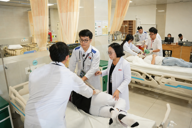 Trường ĐHQT Hồng Bàng được ECFMG Mỹ công nhận- Ảnh 2.