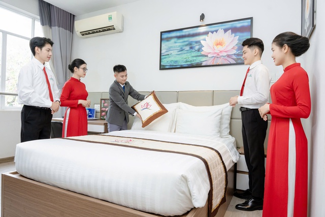 Điểm chuẩn Trường đại học Nguyễn Tất Thành 3 năm qua tăng giảm ra sao? - Ảnh 3.