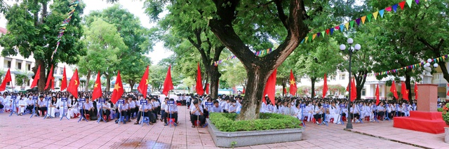Thủ khoa kỳ thi tốt nghiệp THPT 2026 ở Quảng Ngãi đạt 37,25 điểm- Ảnh 2.