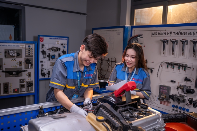 Sinh viên Văn Lang với hành trang làm chủ AI trong nghề nghiệp- Ảnh 5.