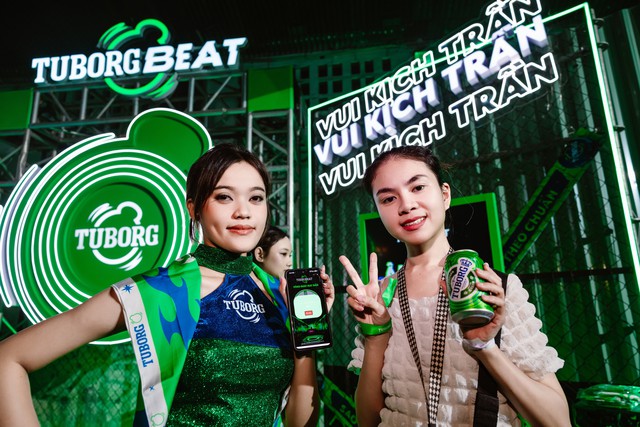 H&agrave;ng trăm người trẻ b&ugrave;ng nổ cảm x&uacute;c ở đ&ecirc;m nhạc 'ph&aacute; chuẩn' của Tuborg - Ảnh 2.