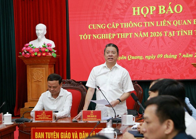 Kỳ thi tốt nghiệp THPT: Đổi mới thế nào để không còn tiêu cực? - Ảnh 2.