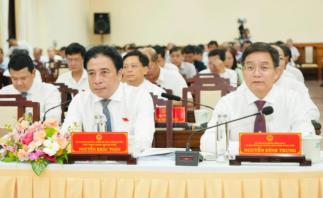 Huế quyết liệt tháo gỡ các 'điểm nghẽn" để tăng trưởng 2 con số - Ảnh 1.