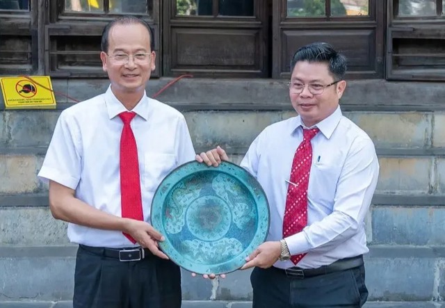 Chiêm ngưỡng hơn 100 cổ vật ghi dấu thời vàng son triều Nguyễn- Ảnh 5.