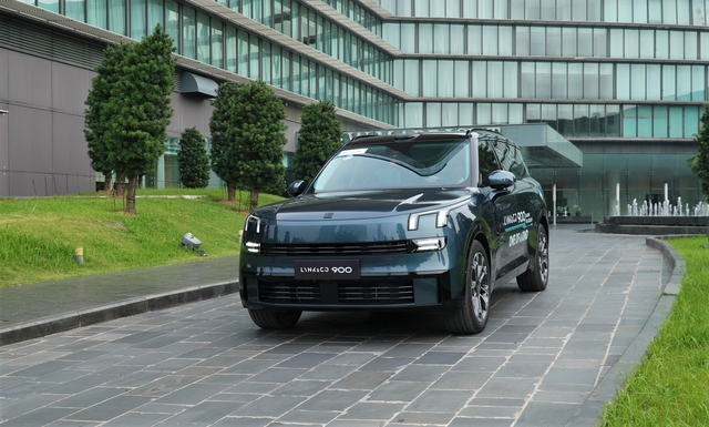 Phân khúc SUV 7 chỗ cỡ lớn 'dậy sóng'- Ảnh 2.