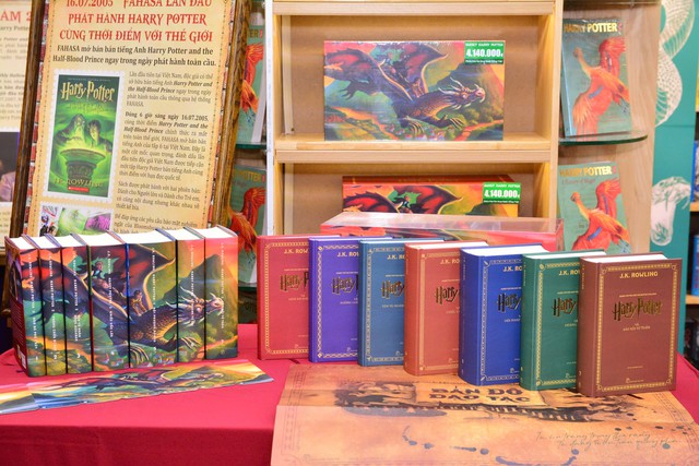 'Harry Potter' do họa sĩ Việt vẽ bìa ra mắt bằng 34 ngôn ngữ- Ảnh 5.