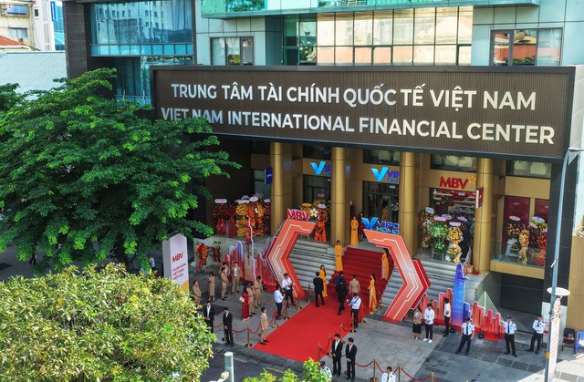 Ng&acirc;n h&agrave;ng MBV khai trương trụ sở kinh doanh tại VIFC-HCMC- Ảnh 2.