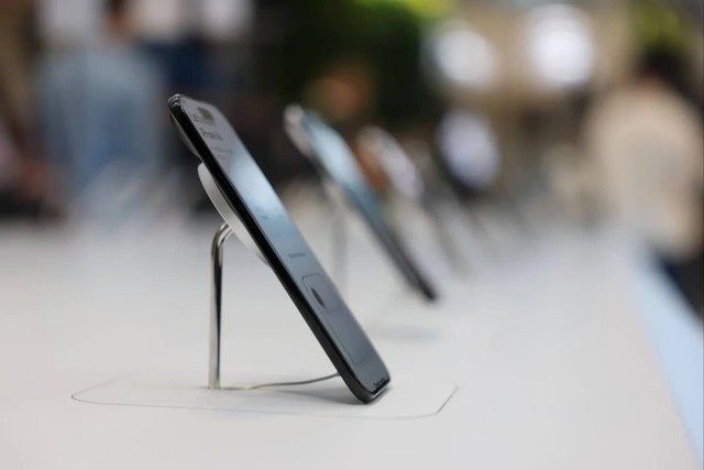 V&igrave; sao Apple vẫn chưa từ bỏ iPhone Air d&ugrave; b&aacute;n kh&ocirc;ng qu&aacute; tốt? - Ảnh 1.