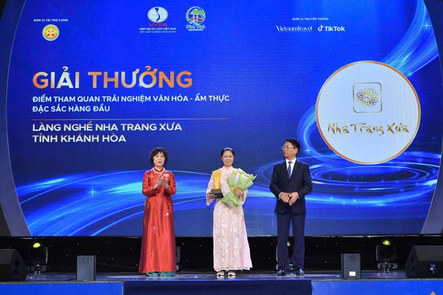Nha Trang Xưa được vinh danh điểm tham quan trải nghiệm văn hóa, ẩm thực đặc sắc- Ảnh 1.