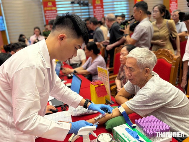 Huy động AI, giải mật hồ sơ phục vụ Chiến dịch 500 ngày đêm tìm liệt sĩ - Ảnh 1.