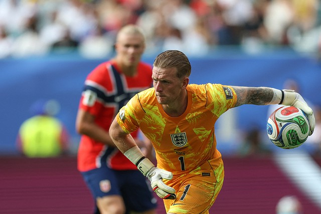 Cần công bằng hơn với Jordan Pickford- Ảnh 1.