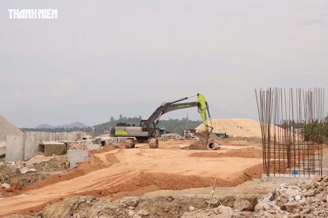 Khánh Hòa '90 ngày cao điểm' gỡ nút thắt cho đầu tư công- Ảnh 2.