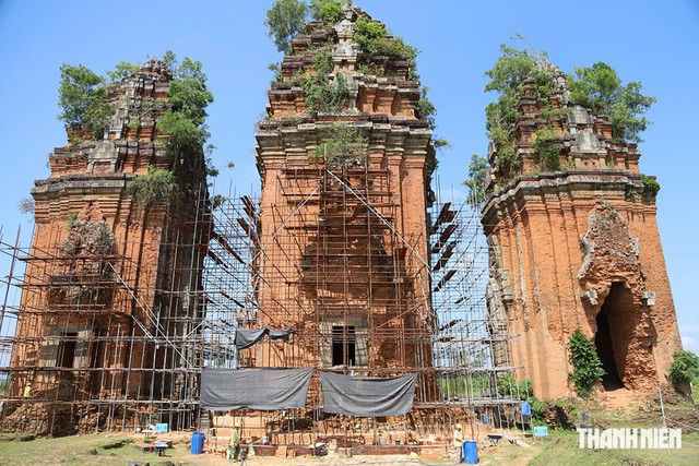 'Hồi sinh' th&aacute;p Chăm cao nhất Đ&ocirc;ng Nam &Aacute;- Ảnh 1.