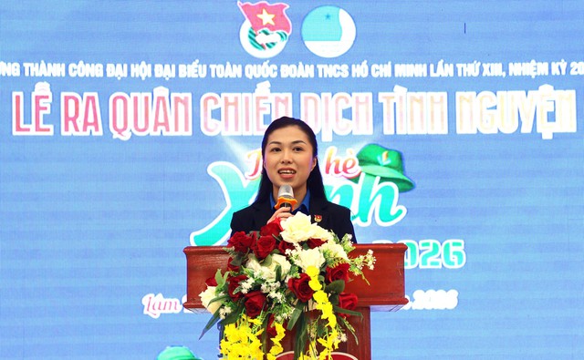 Hơn 1.200 ‘chiến sĩ’ ra quân chiến dịch tình nguyện mùa hè xanh ở Lâm Đồng - Ảnh 3.