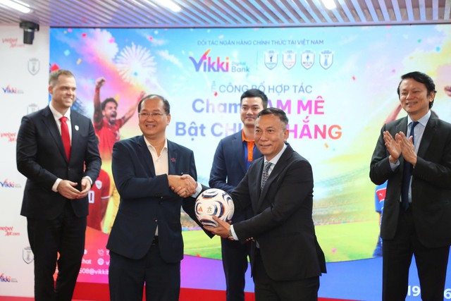 Vietjet tài trợ AFF Cup 2026, CĐV tự hỏi đội tuyển Việt Nam 'có được nhờ?'- Ảnh 2.