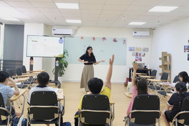 Giáo viên Việt luyện nói tiếng Anh có chuẩn? Chia sẻ từ 9.0 IELTS Speaking - Ảnh 1.