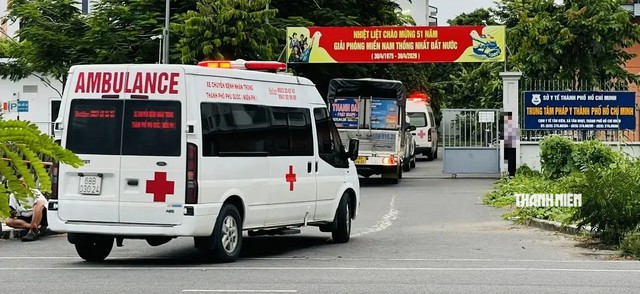 Bệnh nhân Ấn Độ bị lật ca nô ở Phú Quốc về đến Bệnh viện Chợ Rẫy - Ảnh 6.