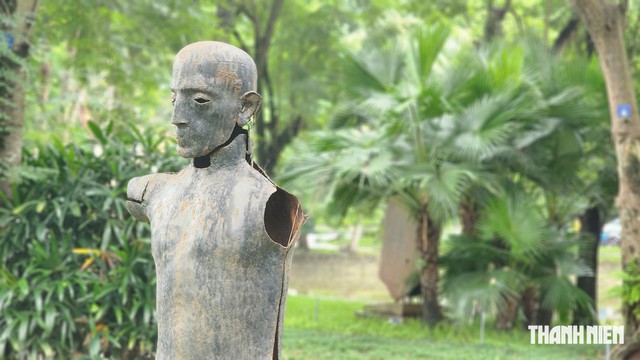 Kinh tế đ&ecirc;m H&agrave; Nội: Cần cuộc chơi của nghệ thuật v&agrave; &aacute;nh s&aacute;ng- Ảnh 2.