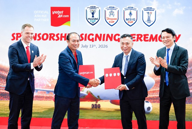 Vietjet v&agrave; Ng&acirc;n h&agrave;ng số Vikki trở th&agrave;nh đơn vị đồng h&agrave;nh c&ugrave;ng ASEAN United FC
- Ảnh 1.