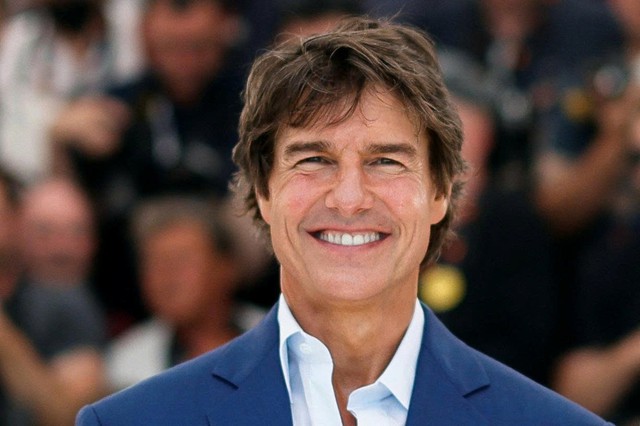 Tom Cruise lột xác, khó nhận ra trong vai tỉ phú lập dị - Ảnh 2.