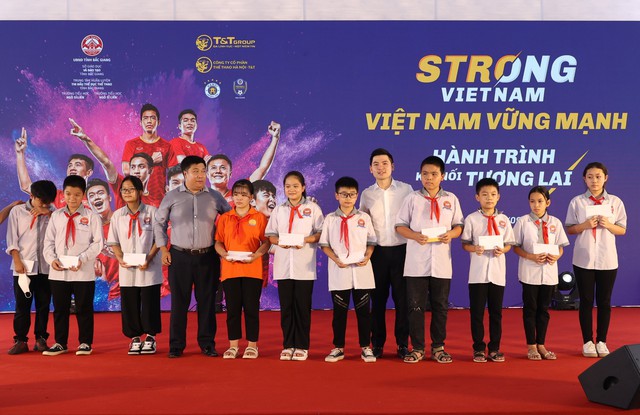 Trung tâm Bóng đá cộng đồng Hà Nội FC: Bước khởi đầu từ một cam kết - Ảnh 5.
