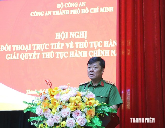 Công an TP.HCM đối thoại trực tiếp với người dân về thủ tục hành chính- Ảnh 1.