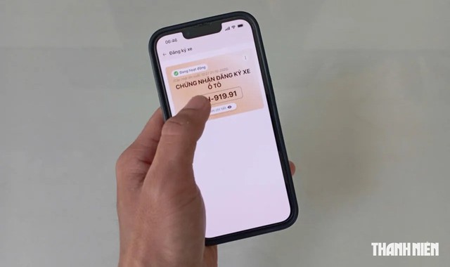 Từ 15.8, dùng VNeID đăng ký sở hữu xe cũ được miễn, giảm lệ phí trước bạ- Ảnh 1.