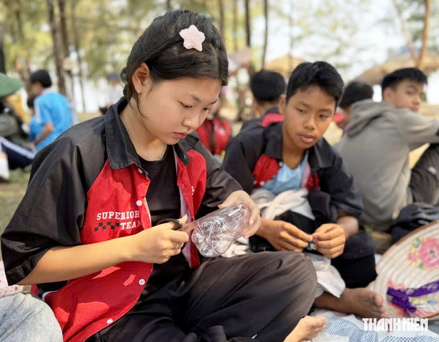 Xã đầu tiên tiên phong quản lý điện thoại, mạng xã hội học sinh dưới 16 tuổi - Ảnh 1.