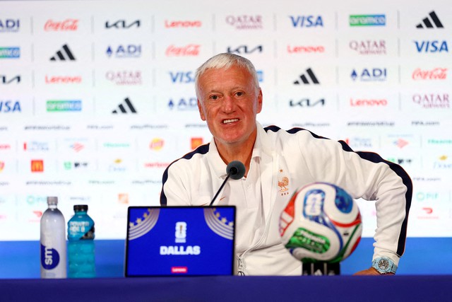 HLV Deschamps c&oacute; cơ hội bước v&agrave;o h&agrave;ng ngũ HLV vĩ đại nhất lịch sử World Cup: Nếu Ph&aacute;p lại v&ocirc; địch- Ảnh 4.