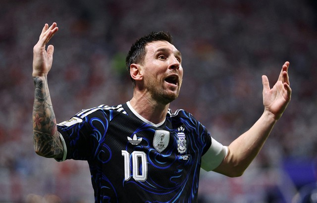 Chấm điểm Anh - Argentina: Messi lại ch&oacute;t v&oacute;t v&agrave; cao nhất trận d&ugrave; kh&ocirc;ng ghi b&agrave;n - Ảnh 1.