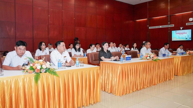 218 kh&aacute;ch h&agrave;ng tr&uacute;ng thưởng chương tr&igrave;nh '50 năm EVNHCMC đồng h&agrave;nh c&ugrave;ng bạn'- Ảnh 2.
