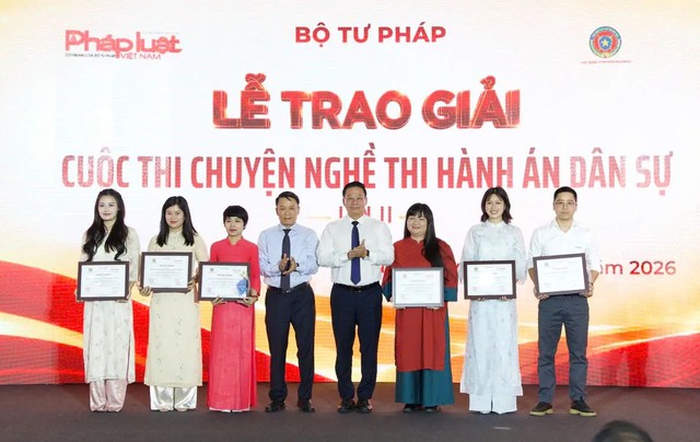 Báo Thanh Niên đạt giải A cuộc thi 'Chuyện nghề Thi hành án dân sự' - Ảnh 1.