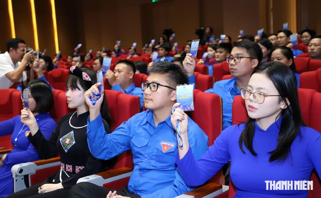 Chị Dương Minh Nguyệt giữ chức Chủ tịch Hội Liên hiệp thanh niên VN tỉnh Tuyên Quang - Ảnh 2.