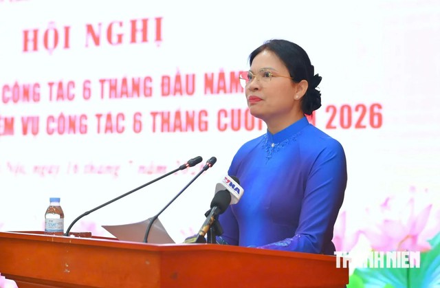 Cán bộ Mặt trận phải thường xuyên bám sát cơ sở - Ảnh 1.