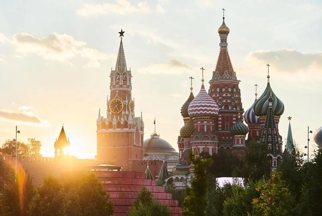 Khám phá Moscow dễ hơn với cẩm nang du lịch bằng tiếng Việt- Ảnh 2.